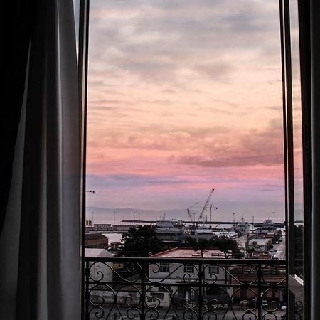 Aurora Luxury Rooms เนเปิลส์ ภายนอก รูปภาพ